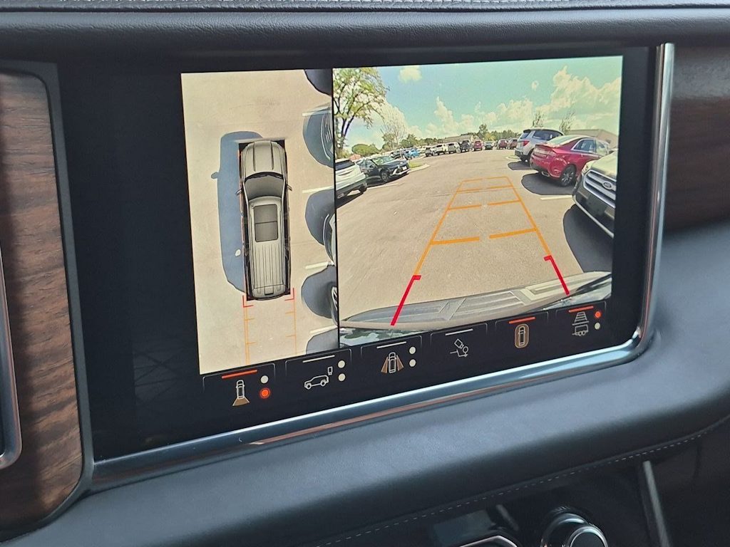 Thumbnail: 2023 GMC Yukon XL - 35