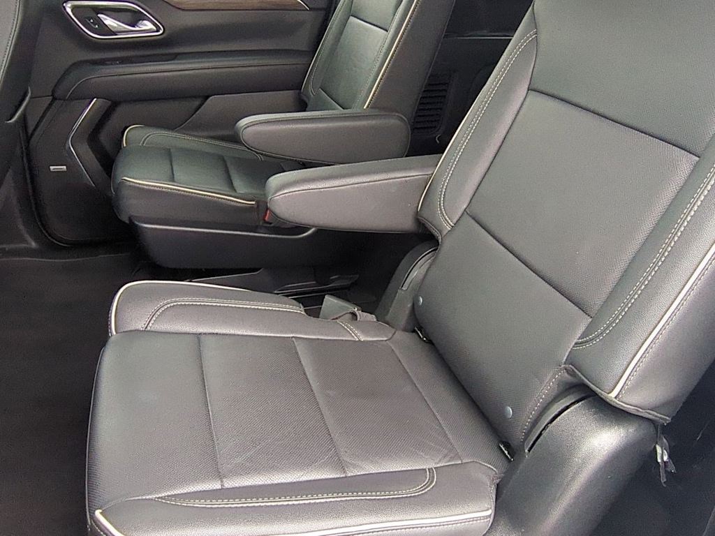 Thumbnail: 2023 Chevrolet Suburban - 12