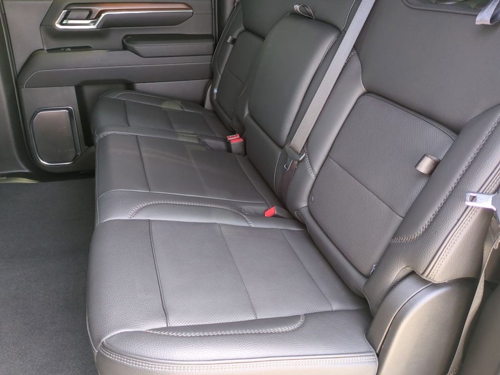 2024 GMC Sierra 2500 Denali 28