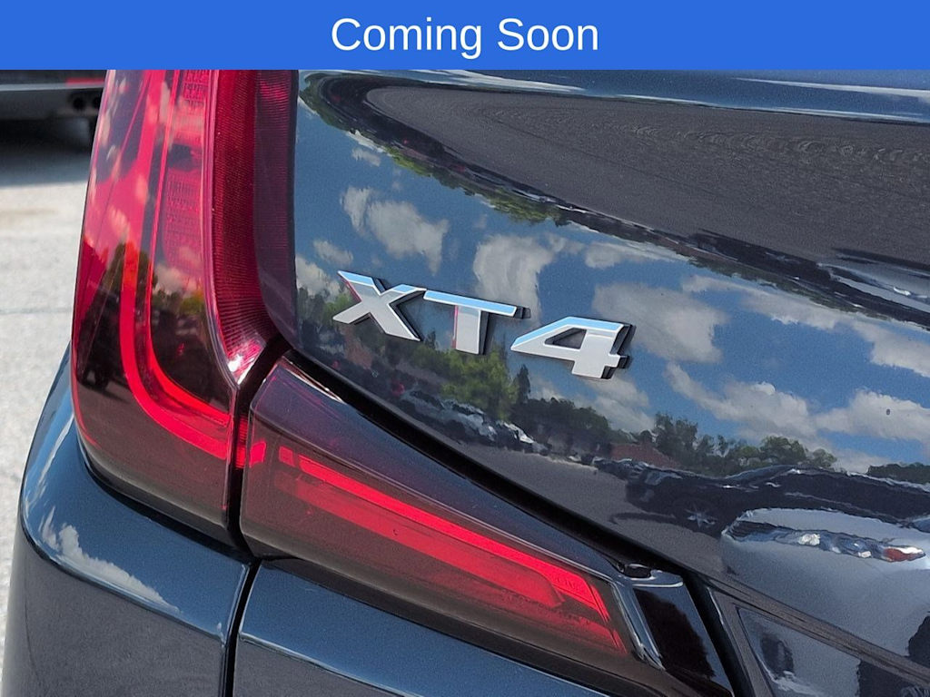 Thumbnail: 2024 Cadillac XT4 - 24