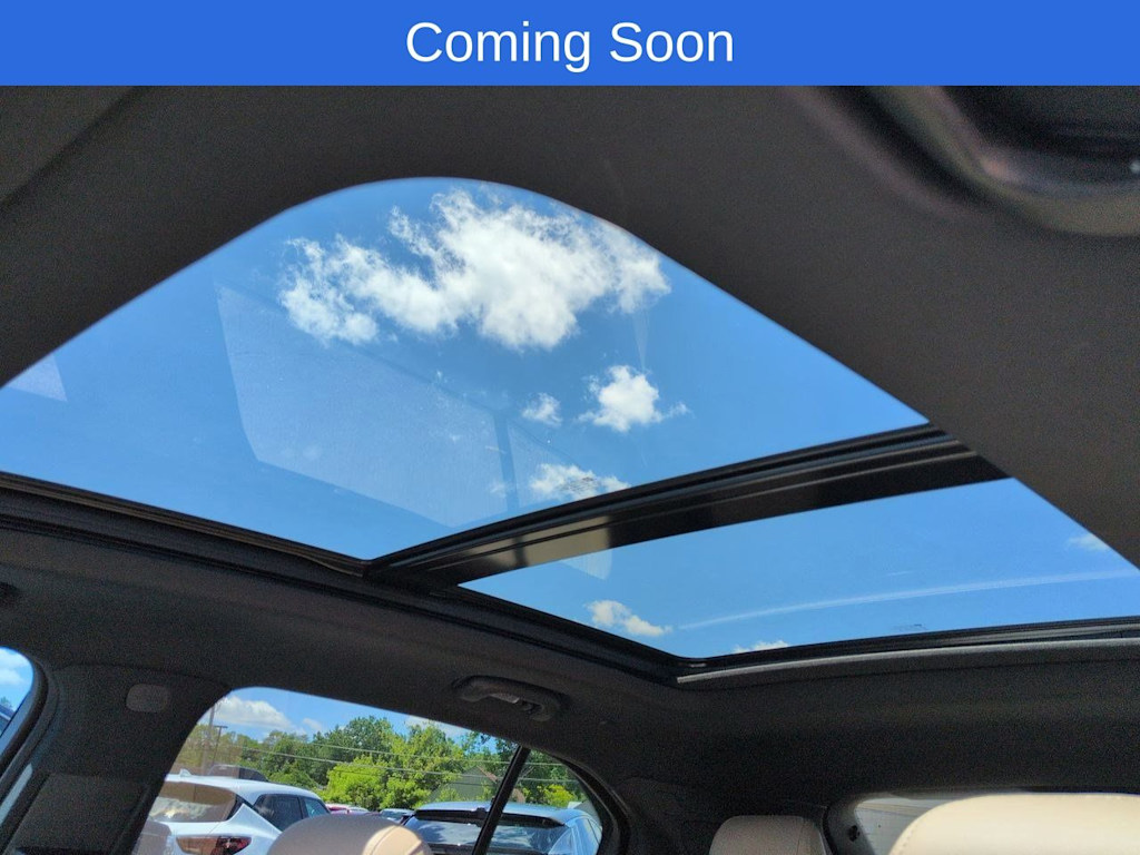 Thumbnail: 2024 Cadillac XT4 - 26