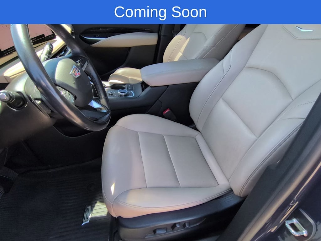 Thumbnail: 2024 Cadillac XT4 - 11