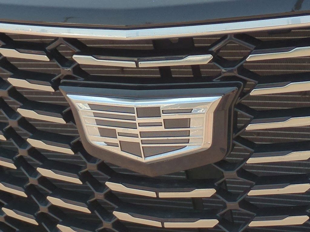 Thumbnail: 2022 Cadillac XT4 - 7