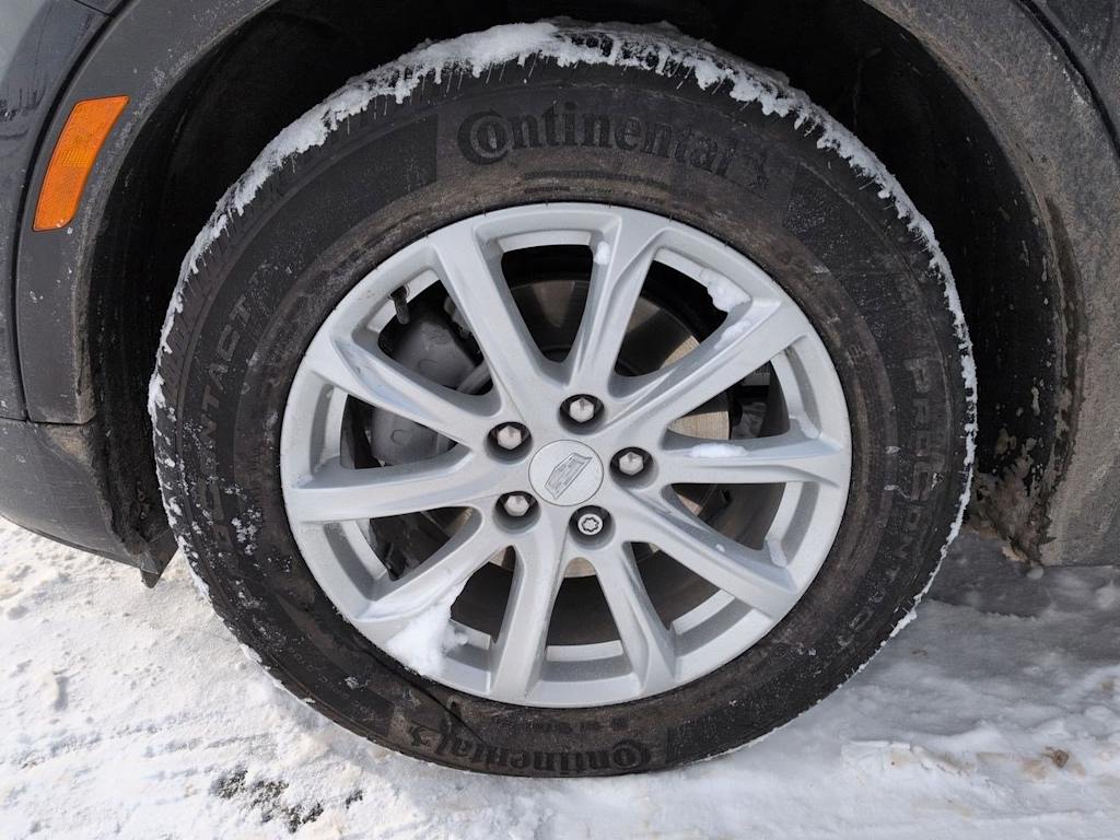 Thumbnail: 2023 Cadillac XT4 - 8