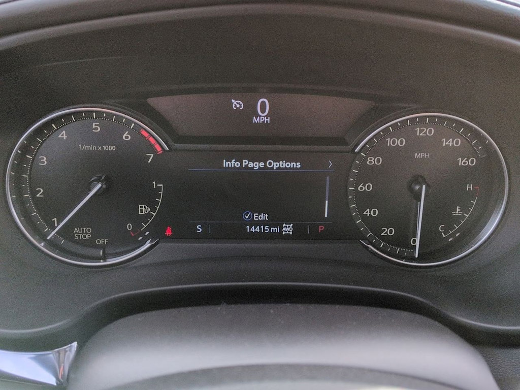 Thumbnail: 2023 Cadillac XT4 - 17