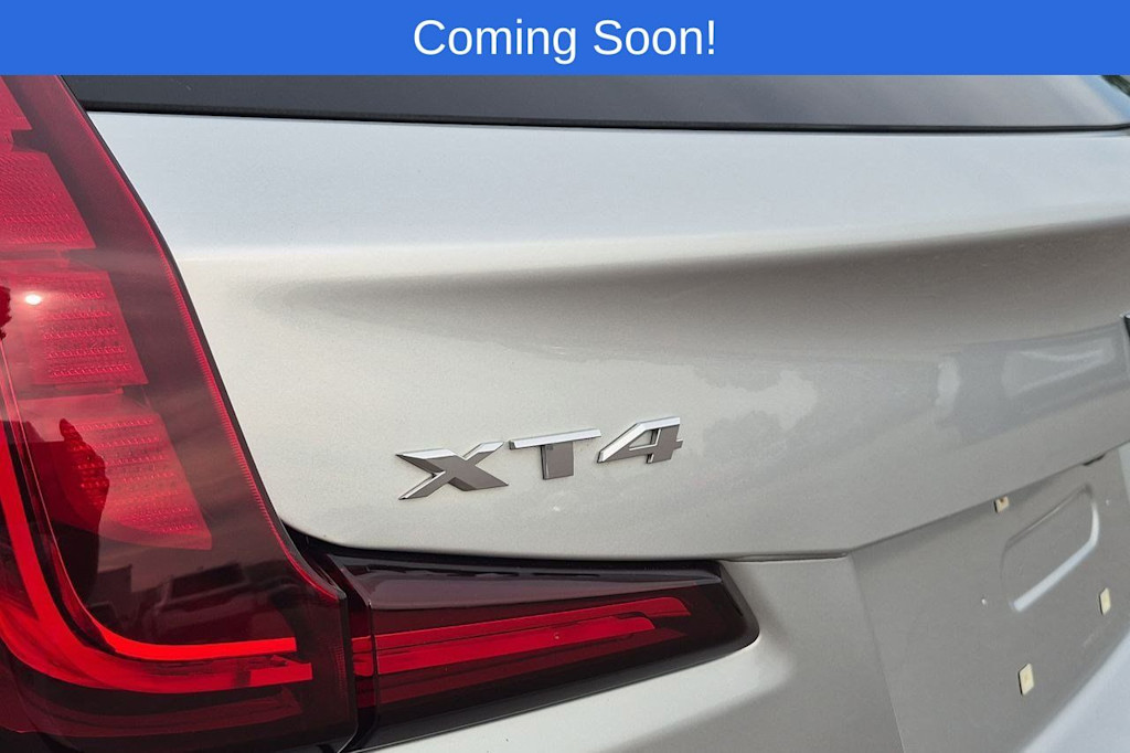 Thumbnail: 2020 Cadillac XT4 - 23
