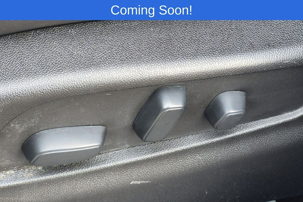 Thumbnail: 2020 Cadillac XT4 - 24