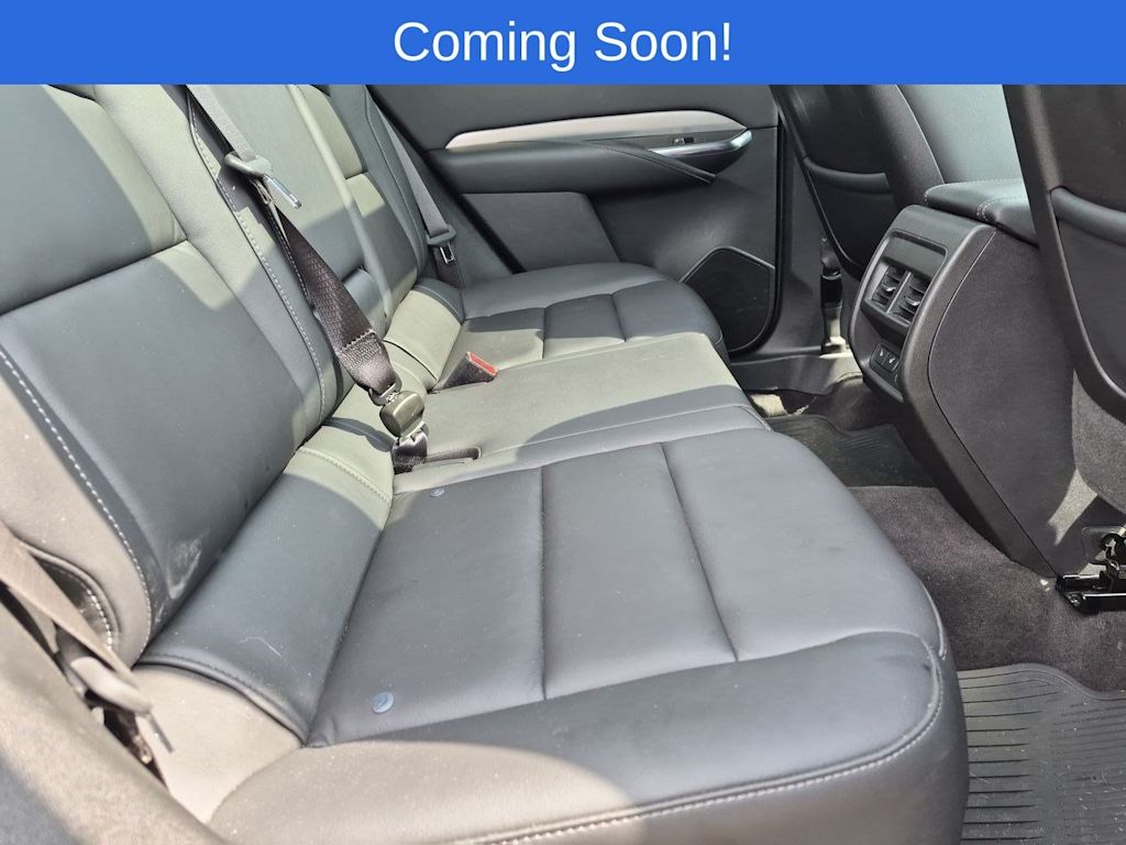 Thumbnail: 2023 Cadillac XT4 - 7