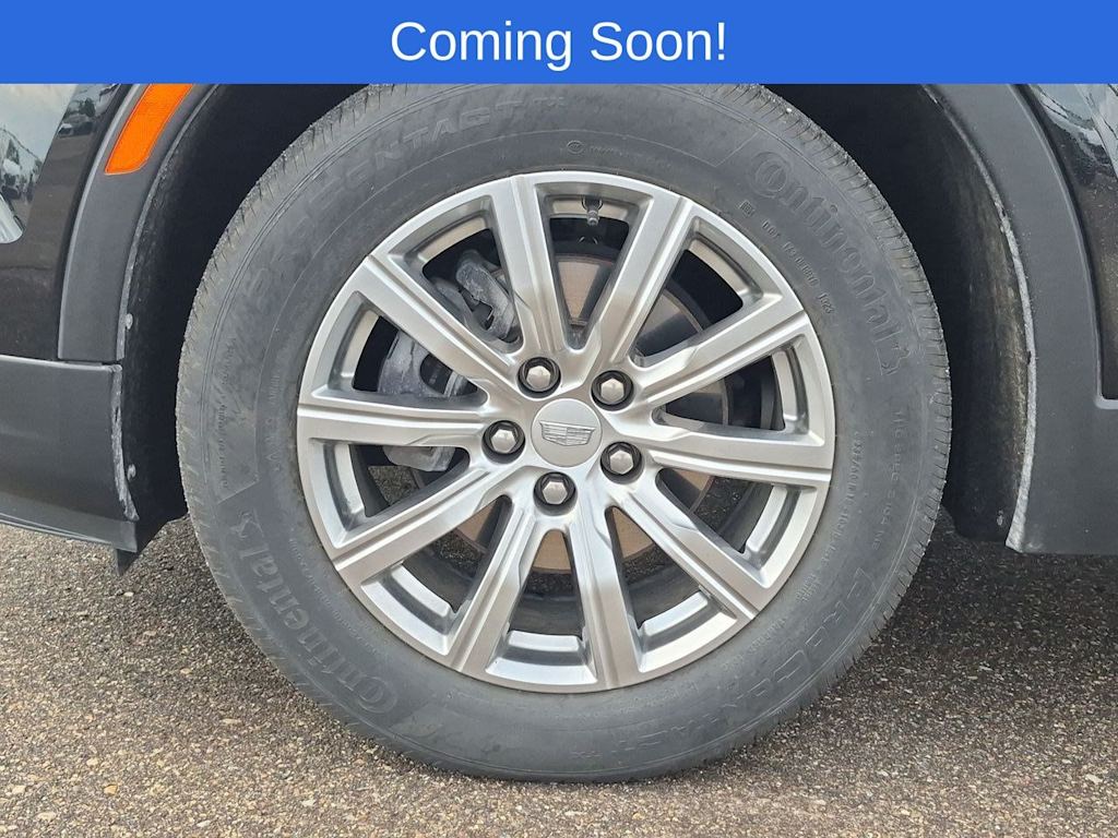 Thumbnail: 2023 Cadillac XT4 - 4