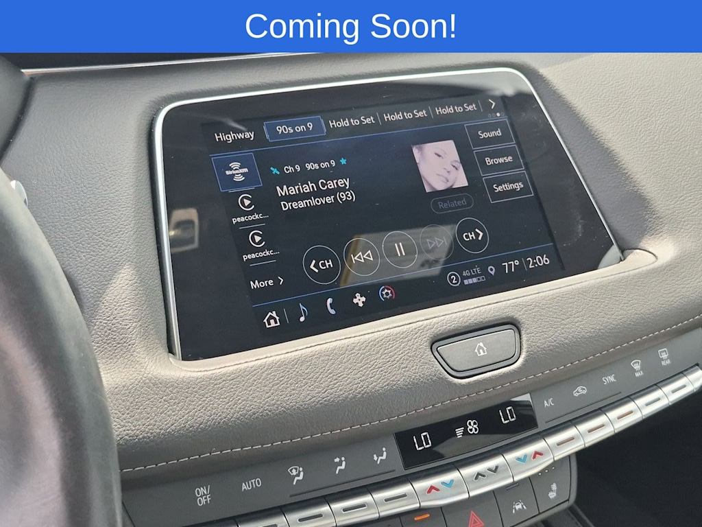 Thumbnail: 2023 Cadillac XT4 - 10