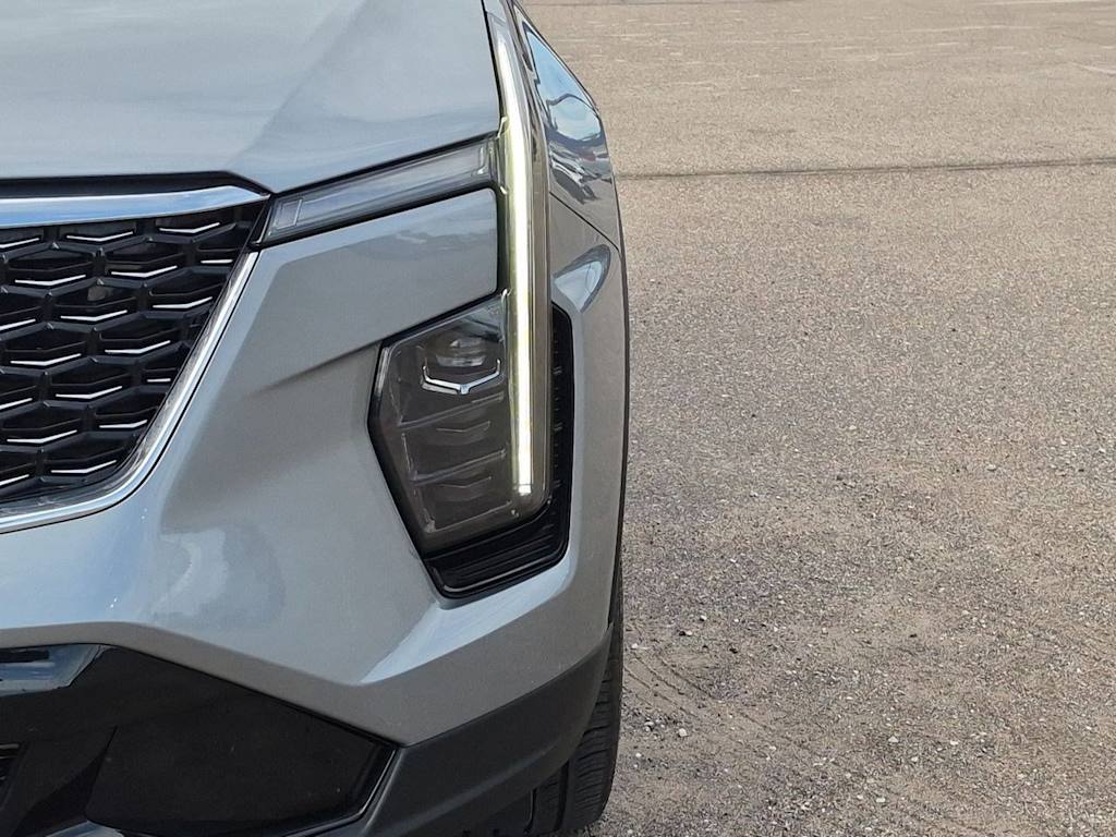 Thumbnail: 2024 Cadillac XT4 - 24