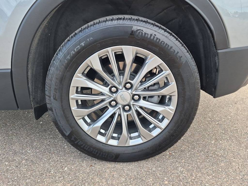 Thumbnail: 2024 Cadillac XT4 - 8