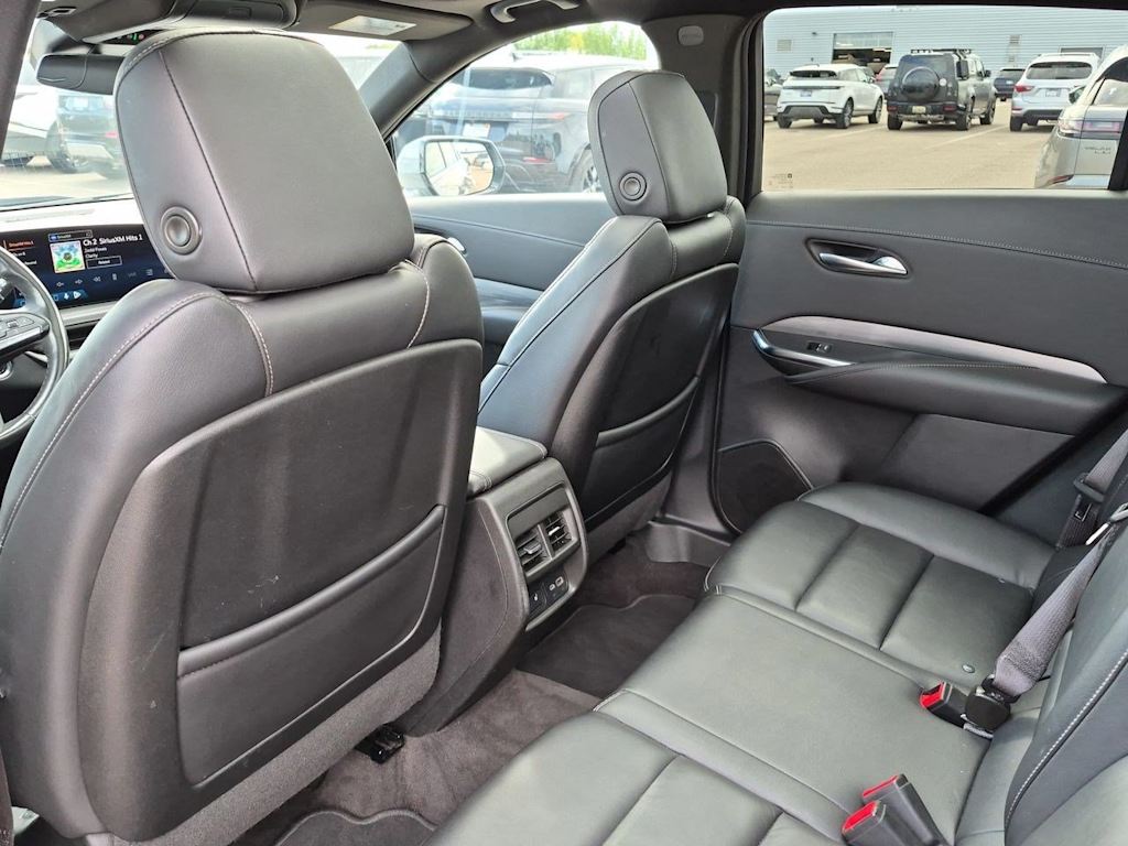 Thumbnail: 2024 Cadillac XT4 - 13
