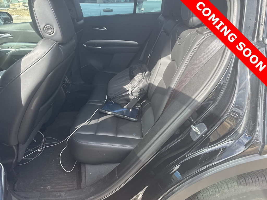 Thumbnail: 2023 Cadillac XT4 - 9