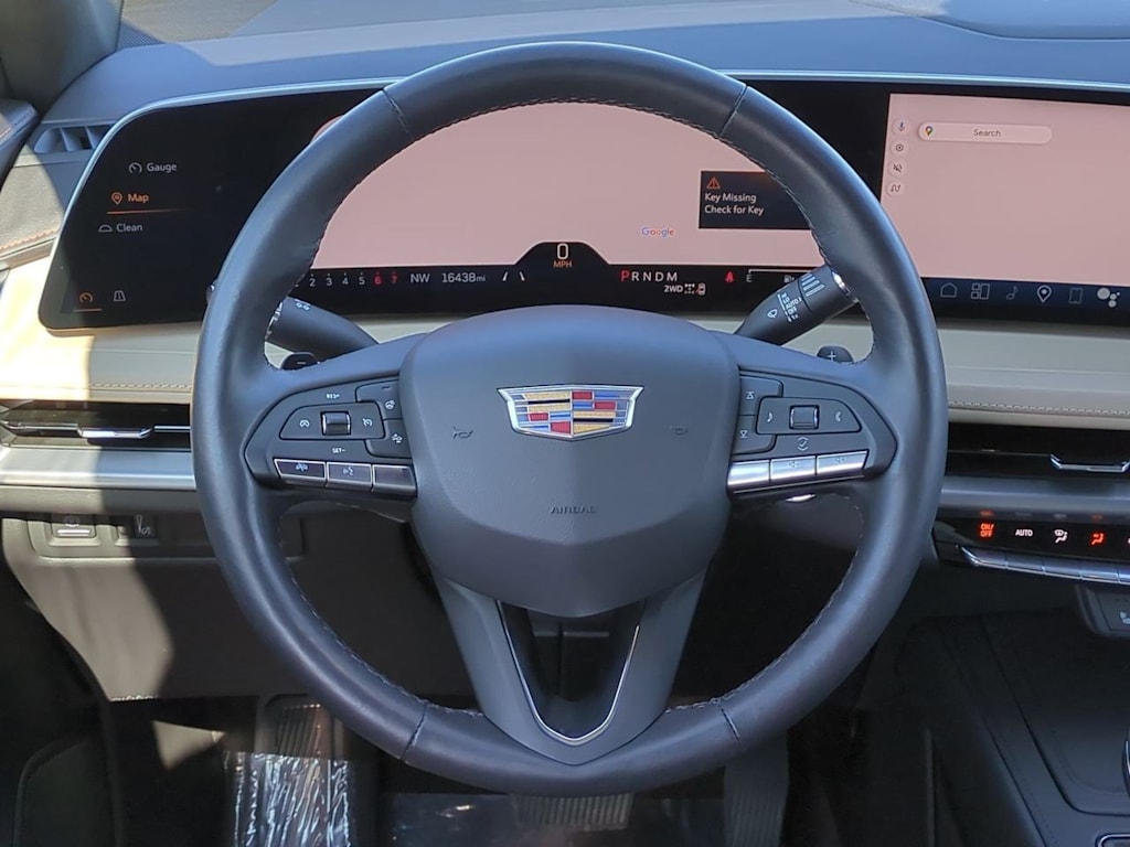 Thumbnail: 2024 Cadillac XT4 - 13