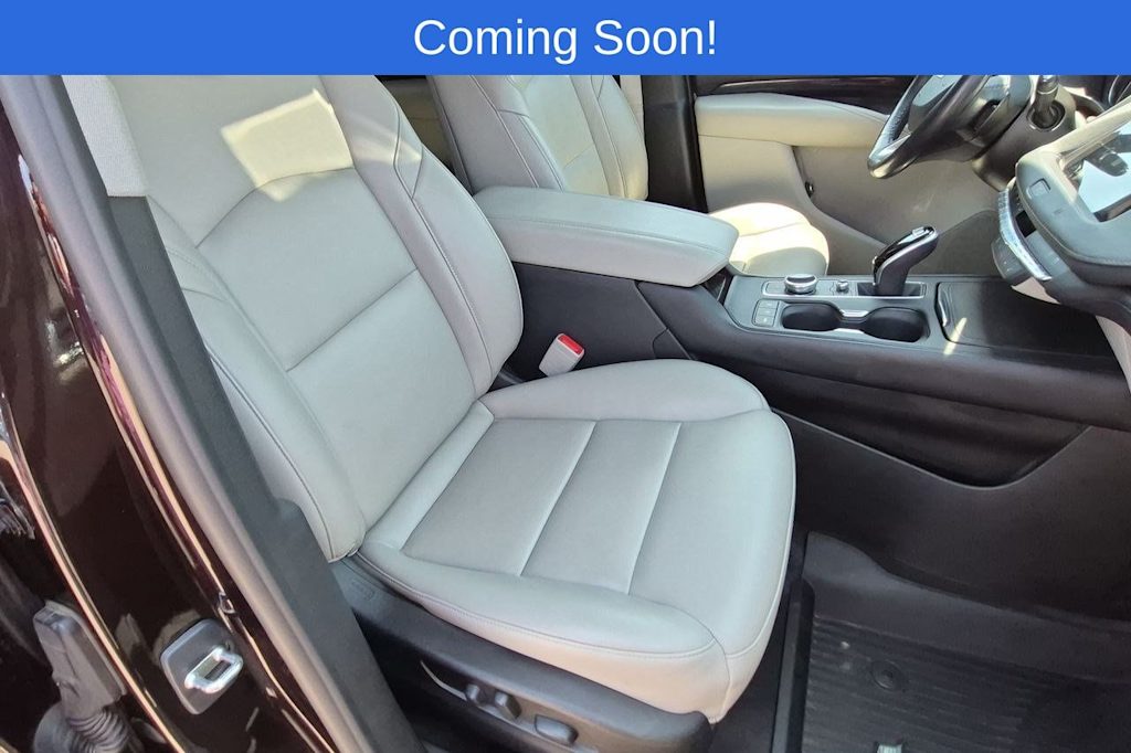 Thumbnail: 2021 Cadillac XT4 - 12