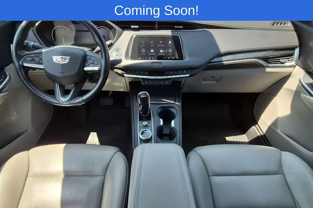 Thumbnail: 2021 Cadillac XT4 - 10
