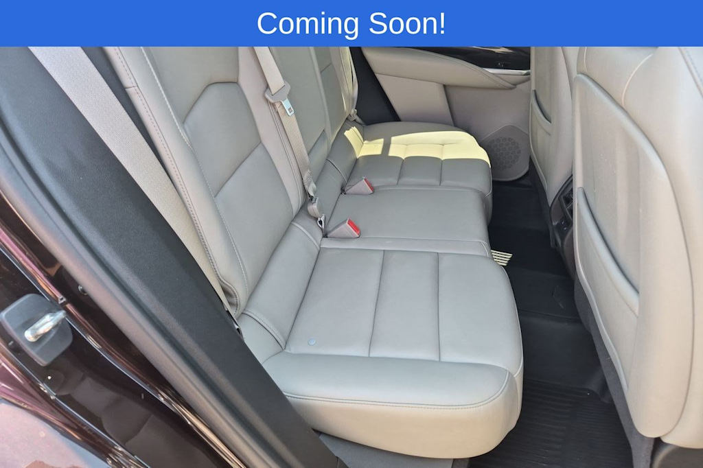 Thumbnail: 2021 Cadillac XT4 - 28