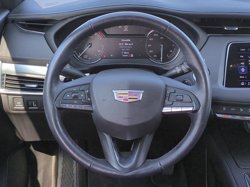 Thumbnail: 2023 Cadillac XT4 - 14