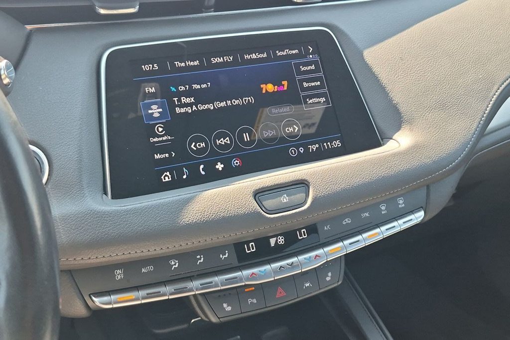 Thumbnail: 2023 Cadillac XT4 - 15
