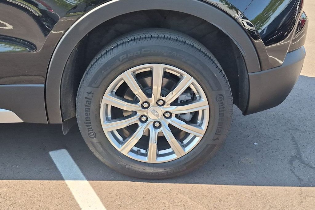 Thumbnail: 2023 Cadillac XT4 - 8