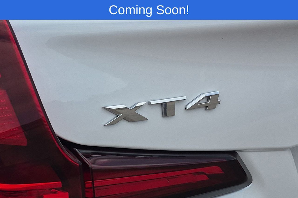 Thumbnail: 2020 Cadillac XT4 - 23