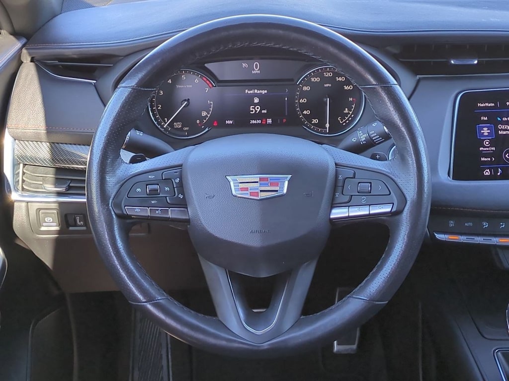 Thumbnail: 2023 Cadillac XT4 - 13