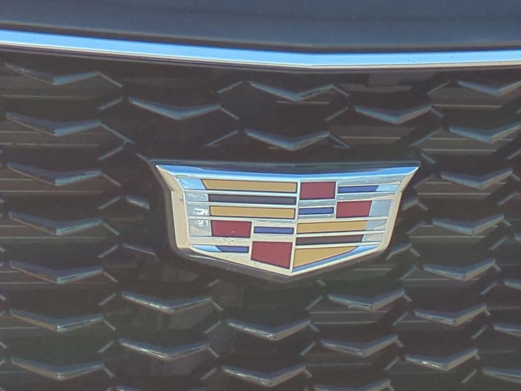 Thumbnail: 2023 Cadillac XT4 - 7