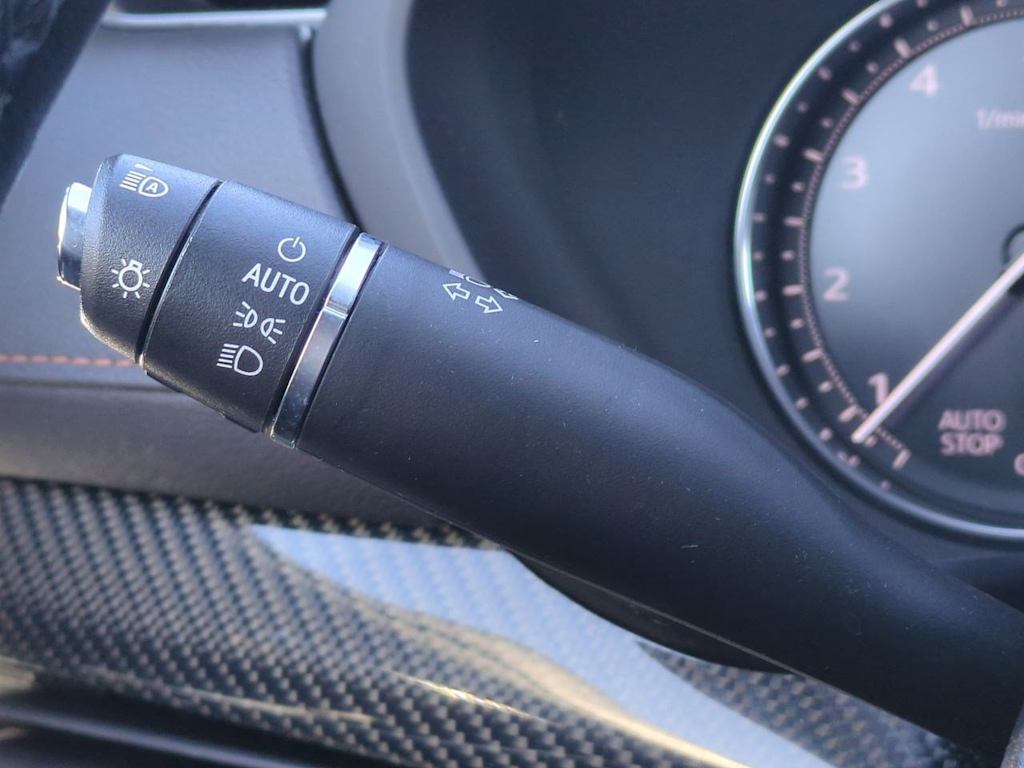 Thumbnail: 2023 Cadillac XT4 - 15