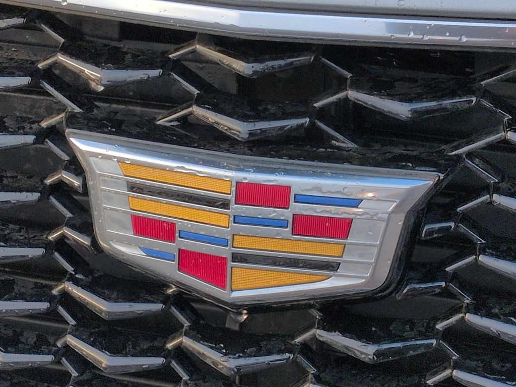 Thumbnail: 2023 Cadillac XT4 - 25