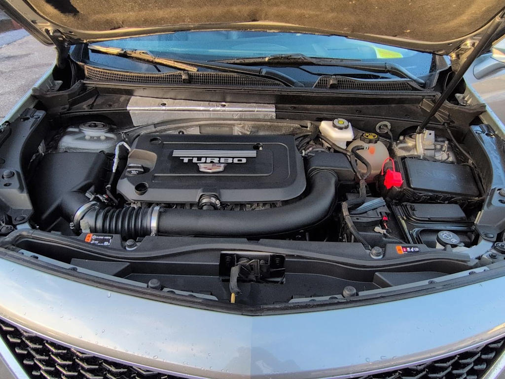 Thumbnail: 2023 Cadillac XT4 - 8