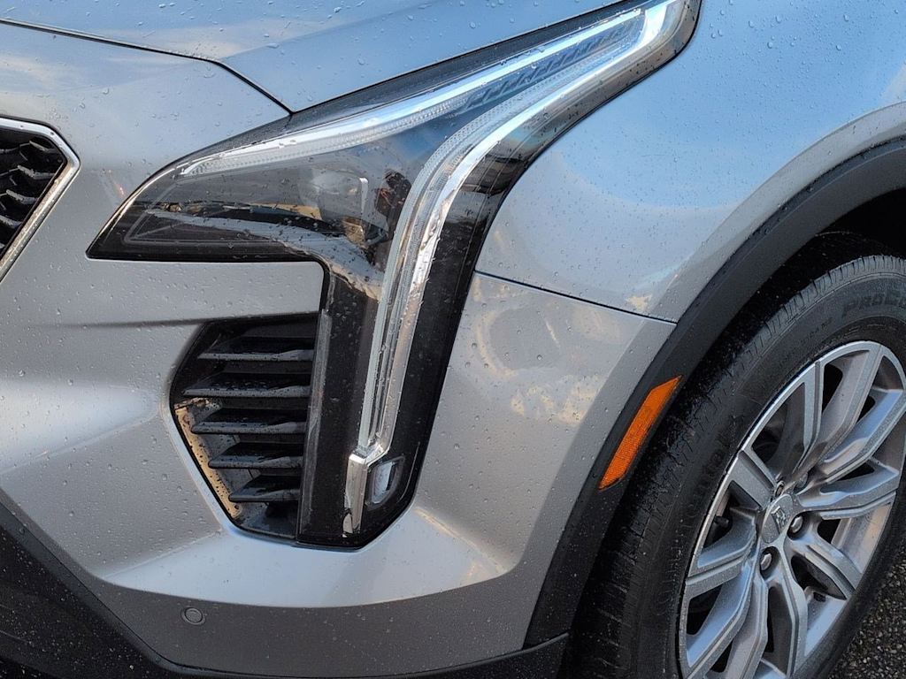 Thumbnail: 2023 Cadillac XT4 - 24