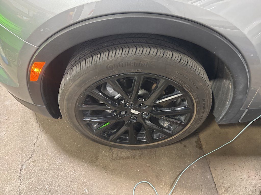 Thumbnail: 2023 Cadillac XT4 - 8