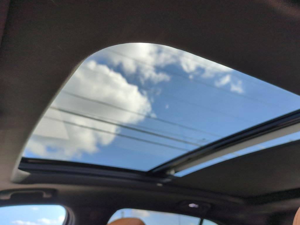 Thumbnail: 2023 Cadillac XT4 - 26