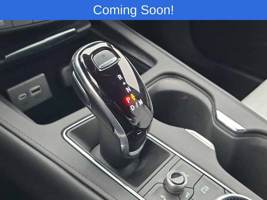 Thumbnail: 2024 Cadillac XT4 - 17