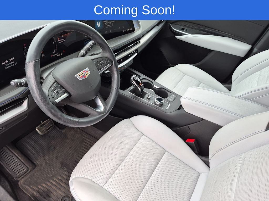 Thumbnail: 2024 Cadillac XT4 - 2