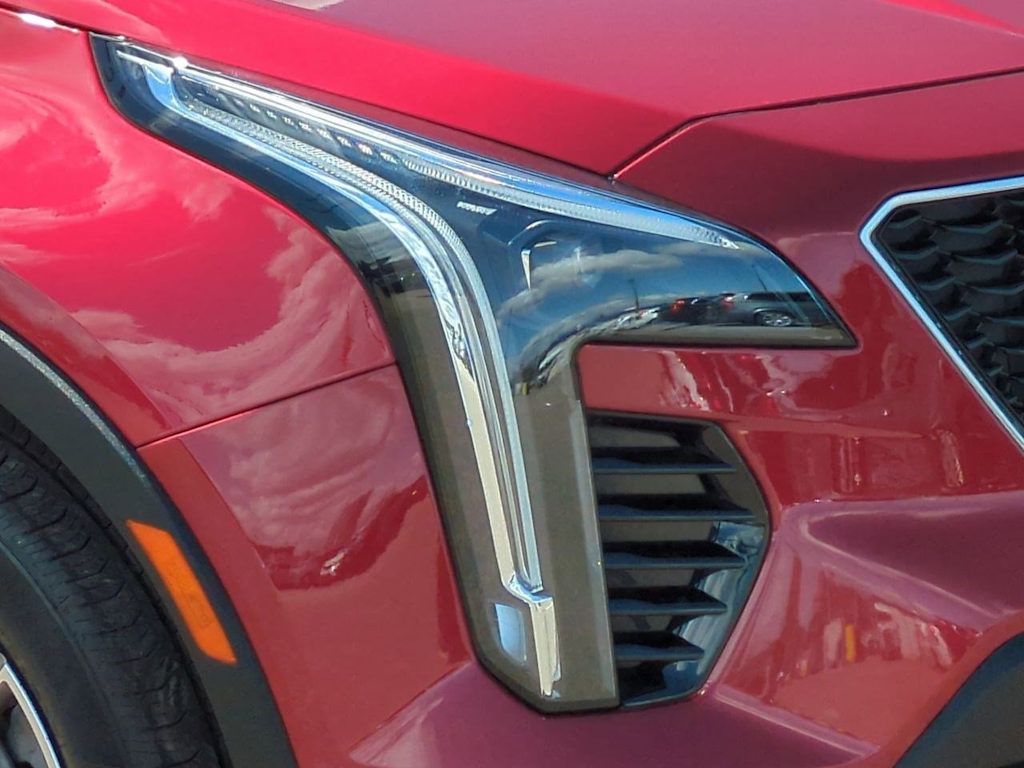 2022 Cadillac XT4 Sport 24
