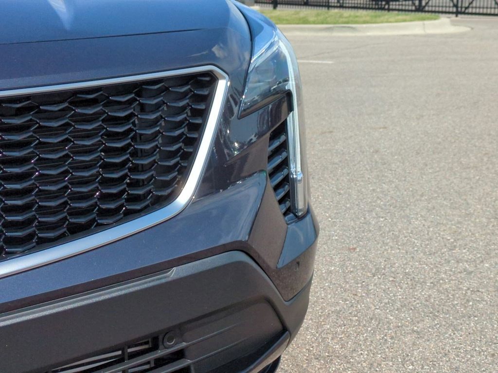 2022 Cadillac XT4 Sport 23