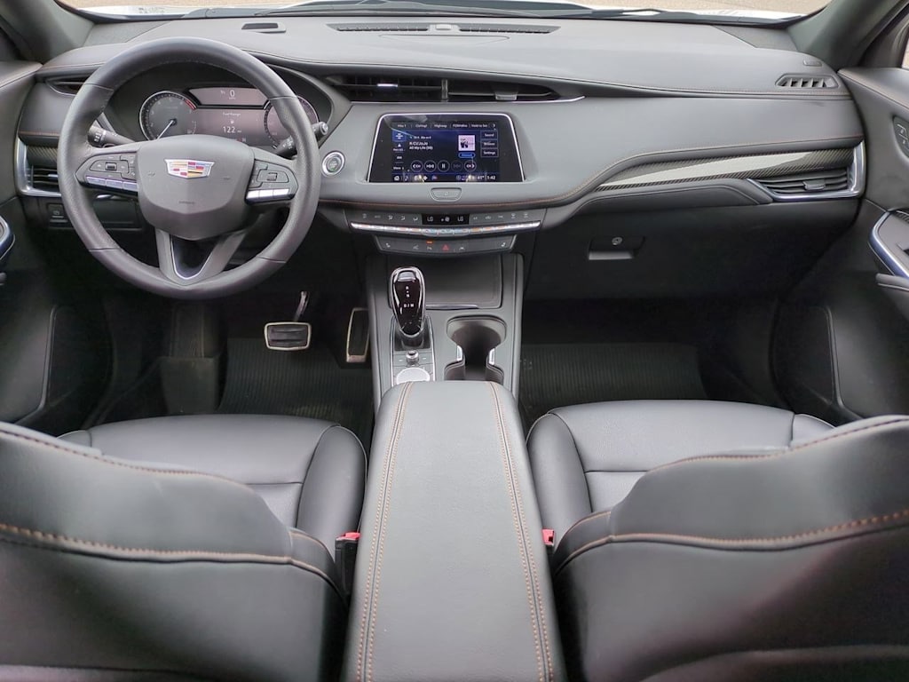 2022 Cadillac XT4 Sport 9