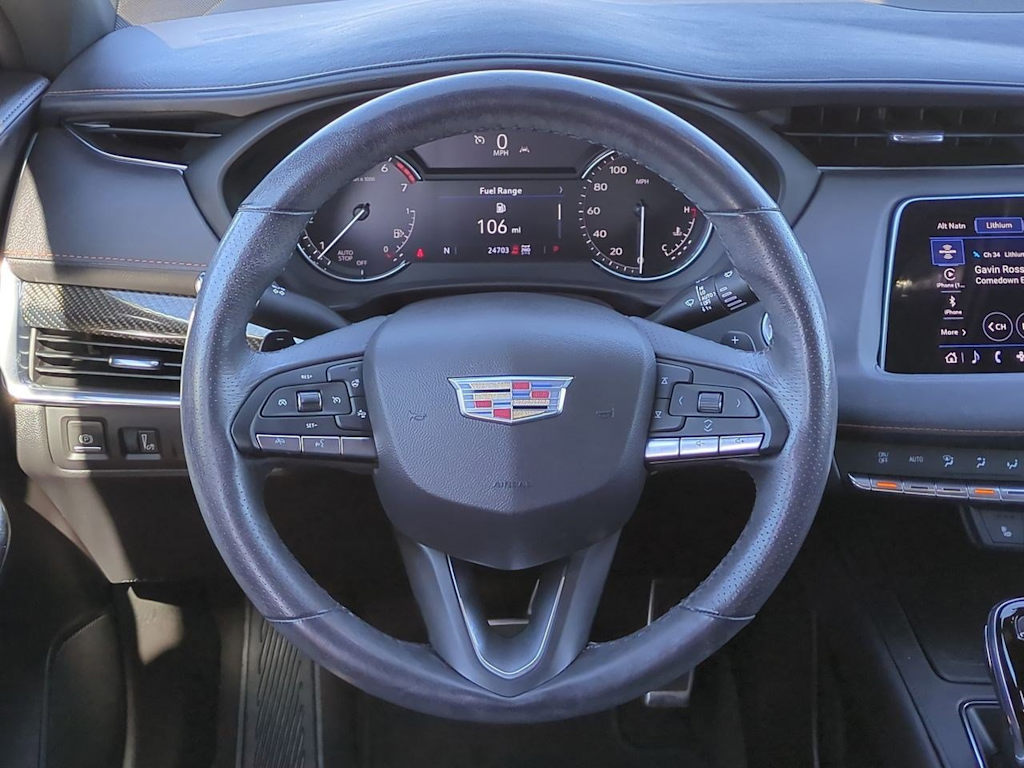 Thumbnail: 2023 Cadillac XT4 - 12