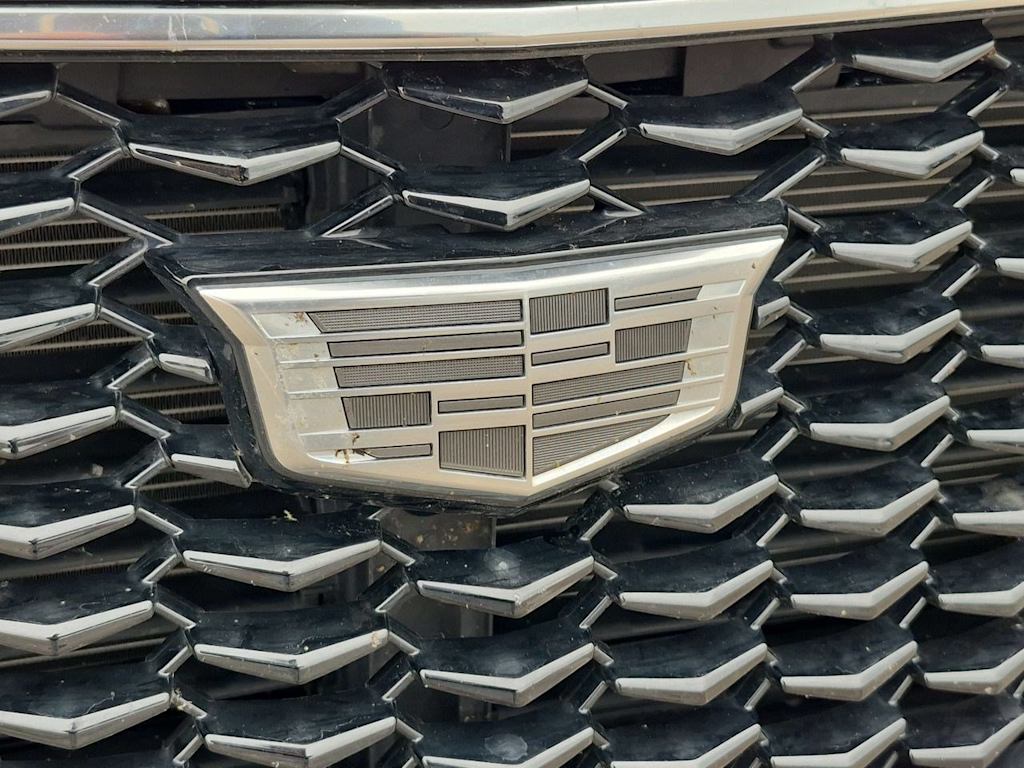 Thumbnail: 2023 Cadillac XT4 - 8