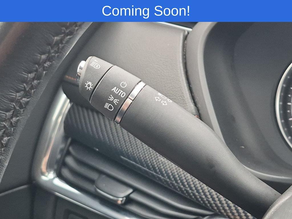 Thumbnail: 2023 Cadillac XT4 - 33