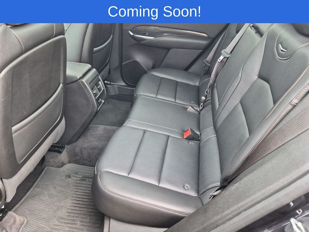 Thumbnail: 2023 Cadillac XT4 - 28