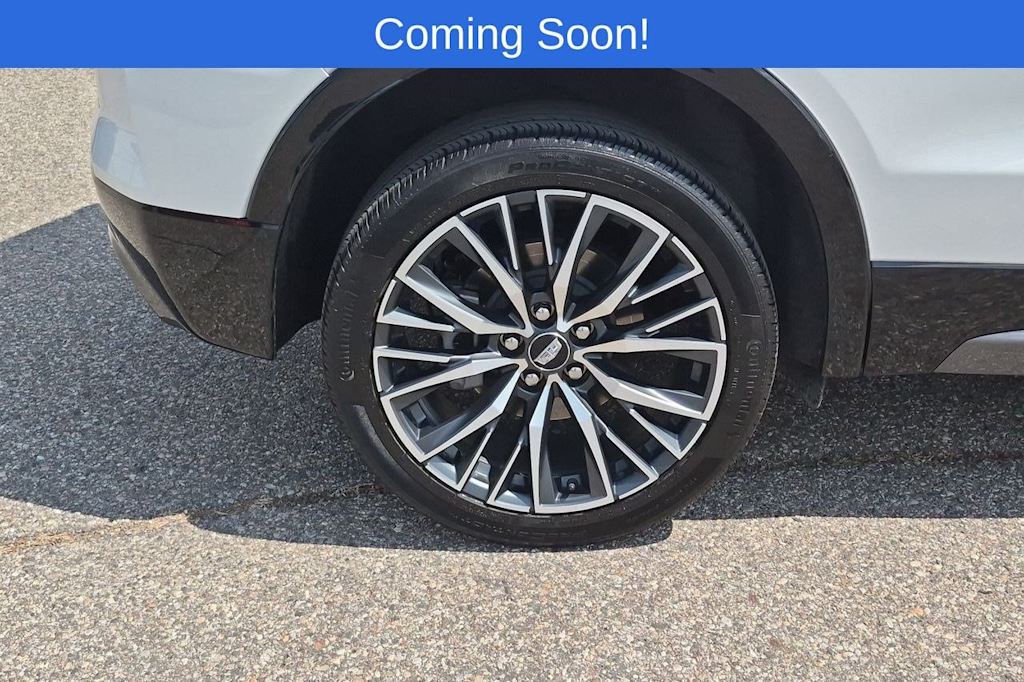 Thumbnail: 2024 Cadillac XT4 - 8