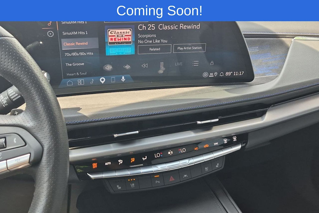 Thumbnail: 2024 Cadillac XT4 - 15