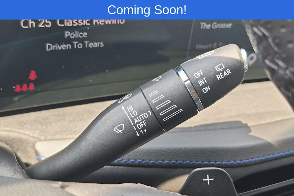 Thumbnail: 2024 Cadillac XT4 - 30