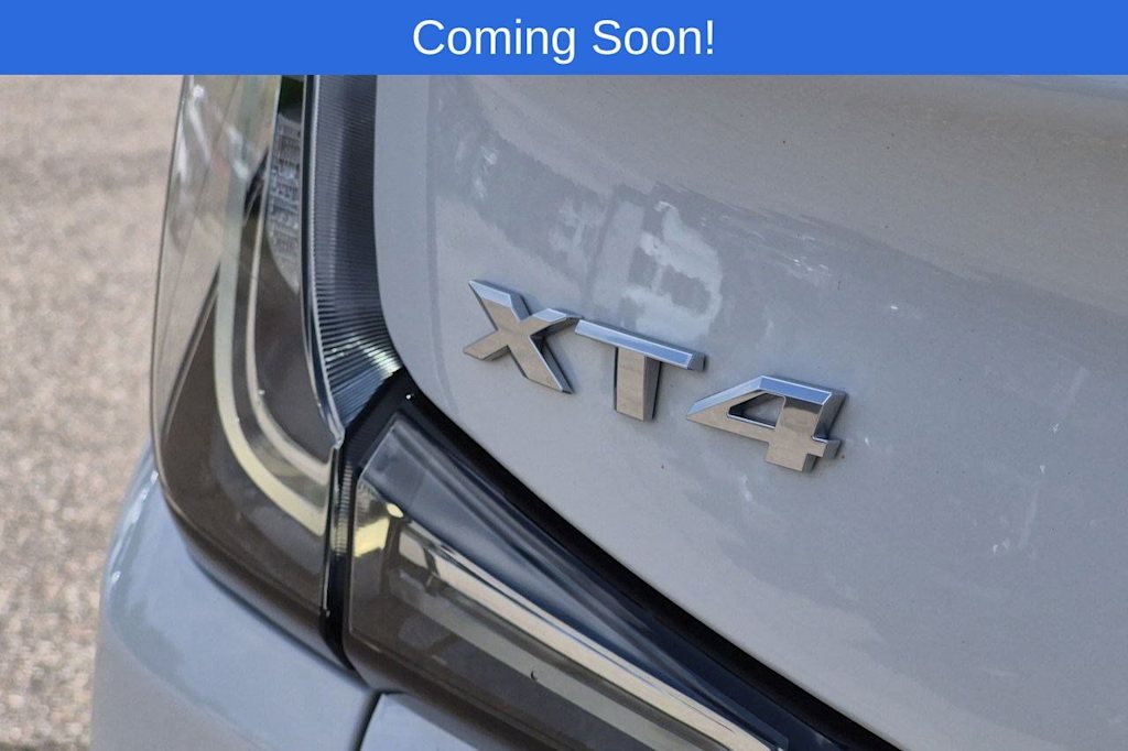 Thumbnail: 2024 Cadillac XT4 - 24
