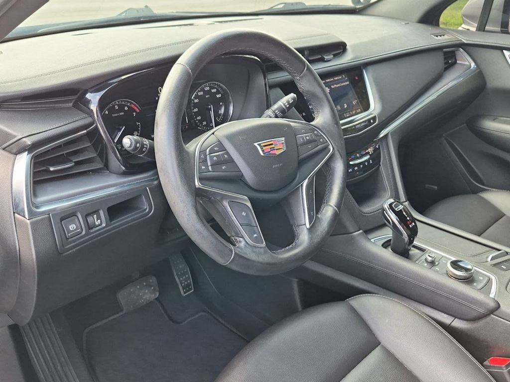 Thumbnail: 2023 Cadillac XT5 - 2