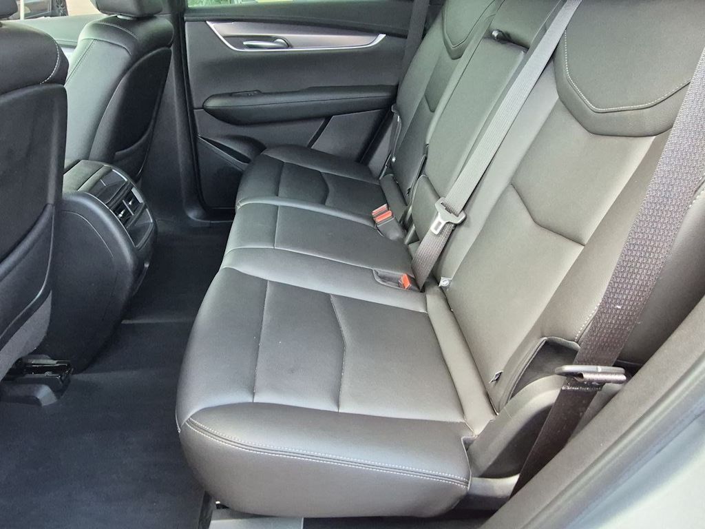 Thumbnail: 2023 Cadillac XT5 - 27