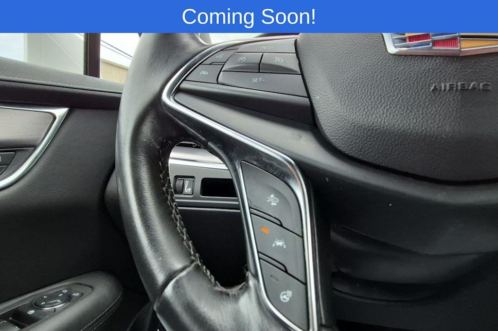 Thumbnail: 2020 Cadillac XT5 - 16